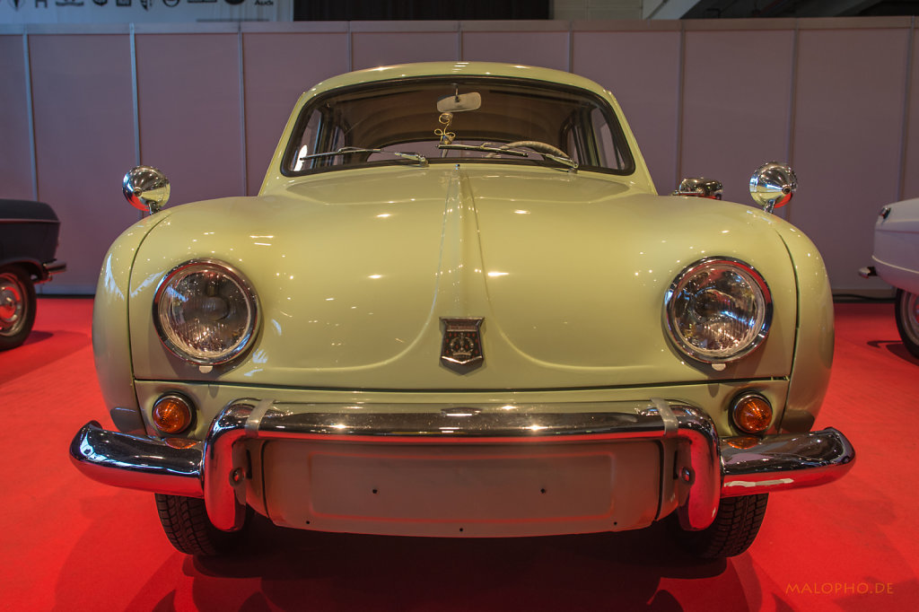 Renault Dauphine-1