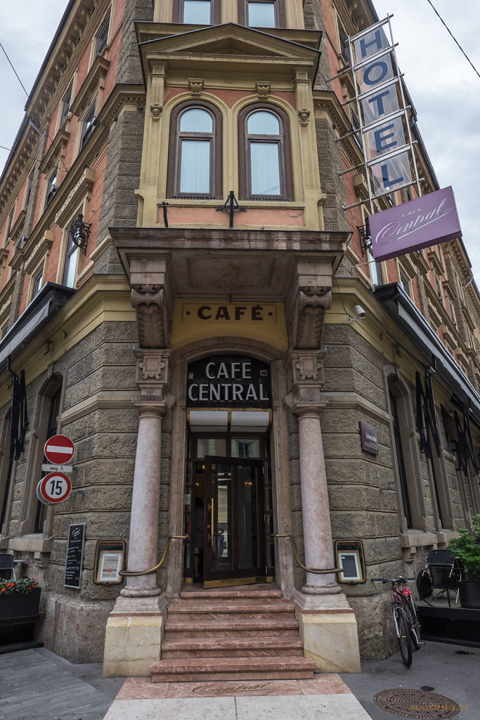 Cafe Central-3