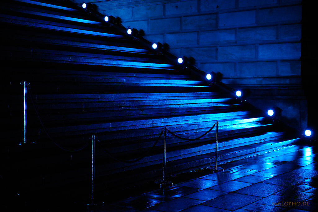 Treppenaufgang Blau