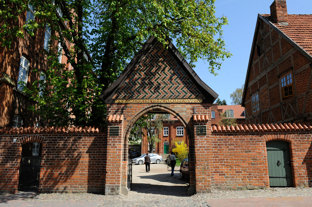 Academie