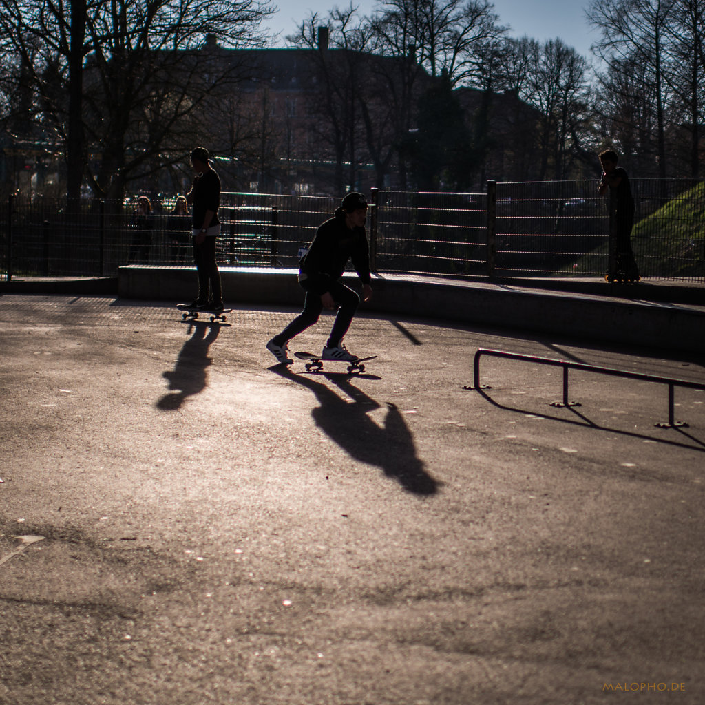 Skates