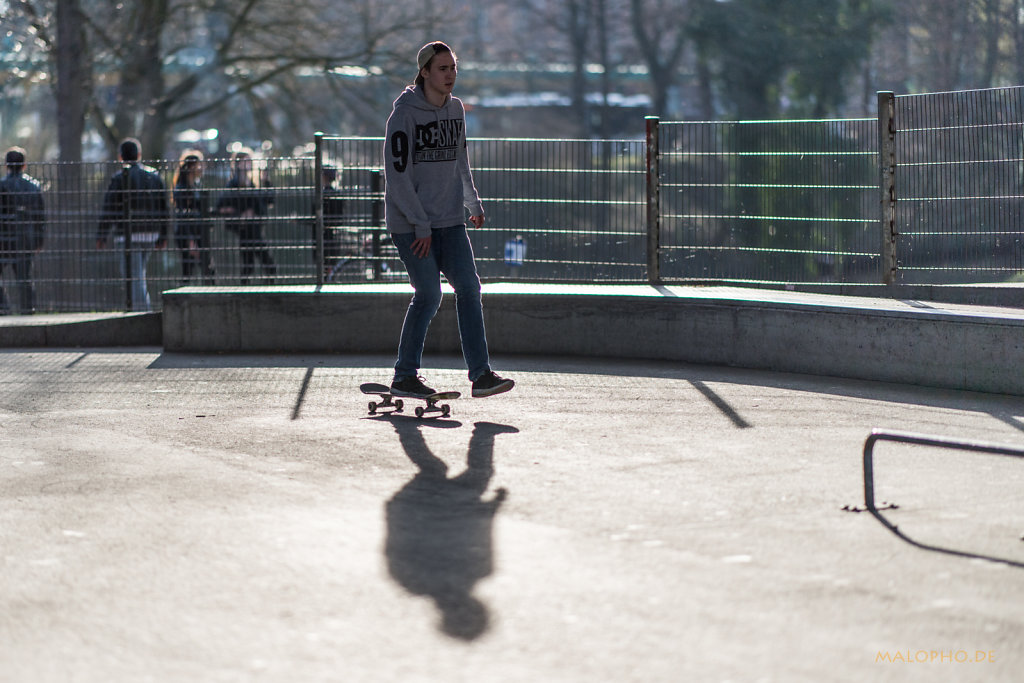 Skates