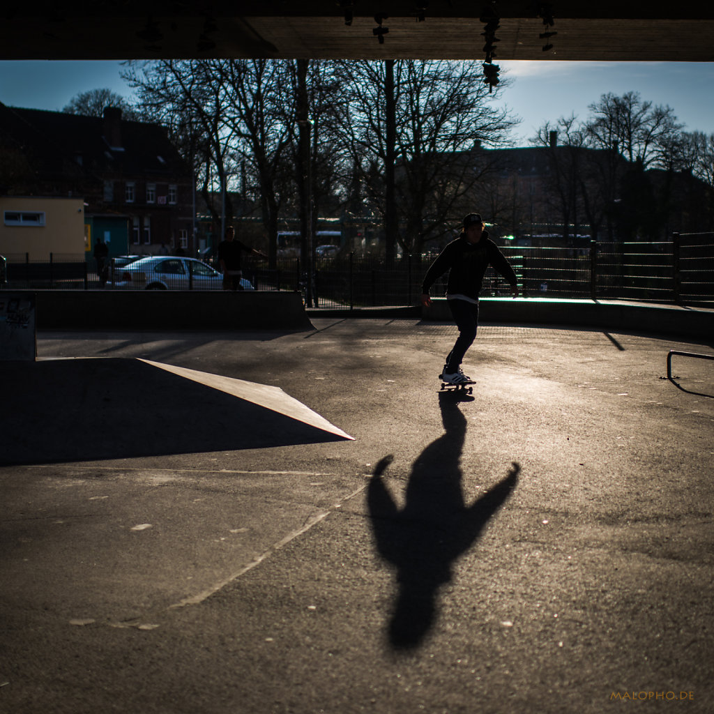 Skates
