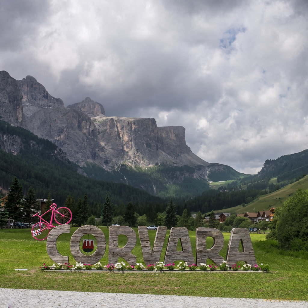 Corvara Schild