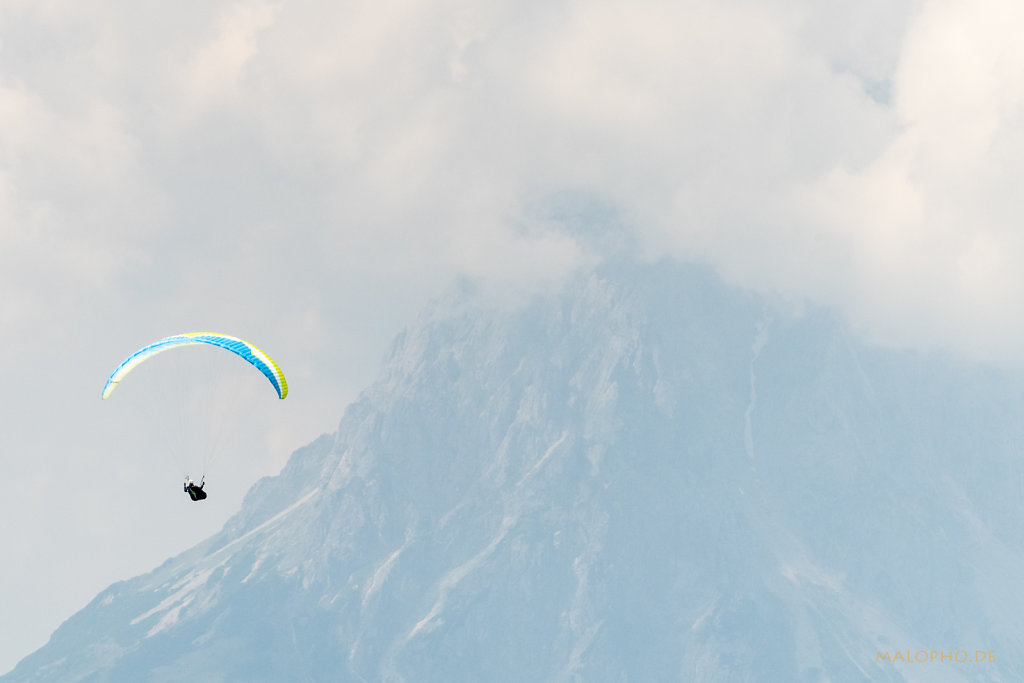 Paraglider