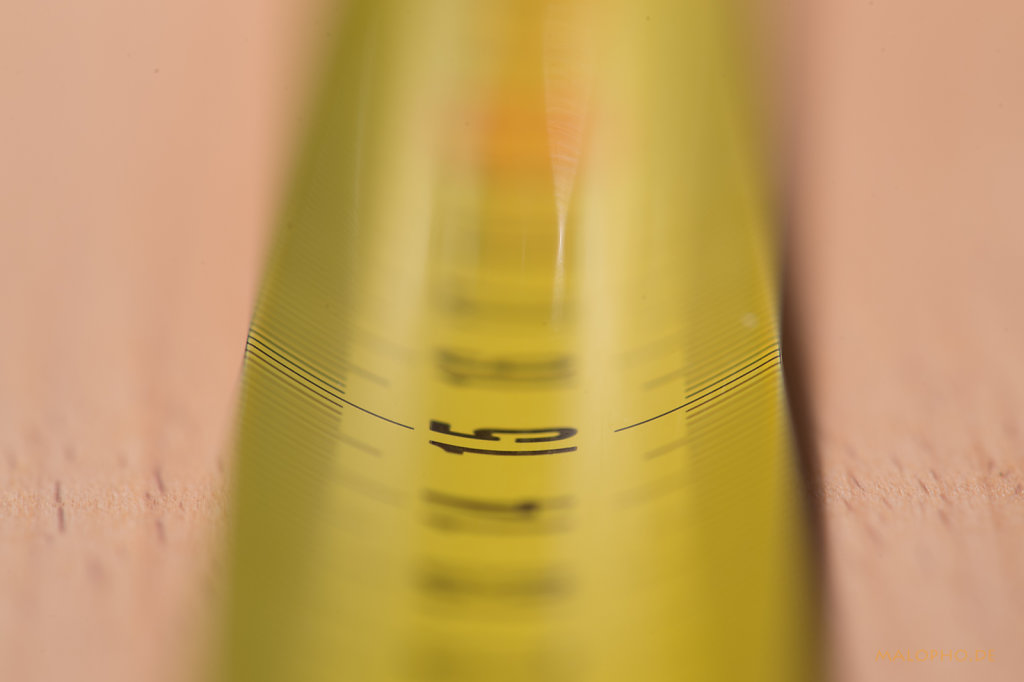 105mm - f16