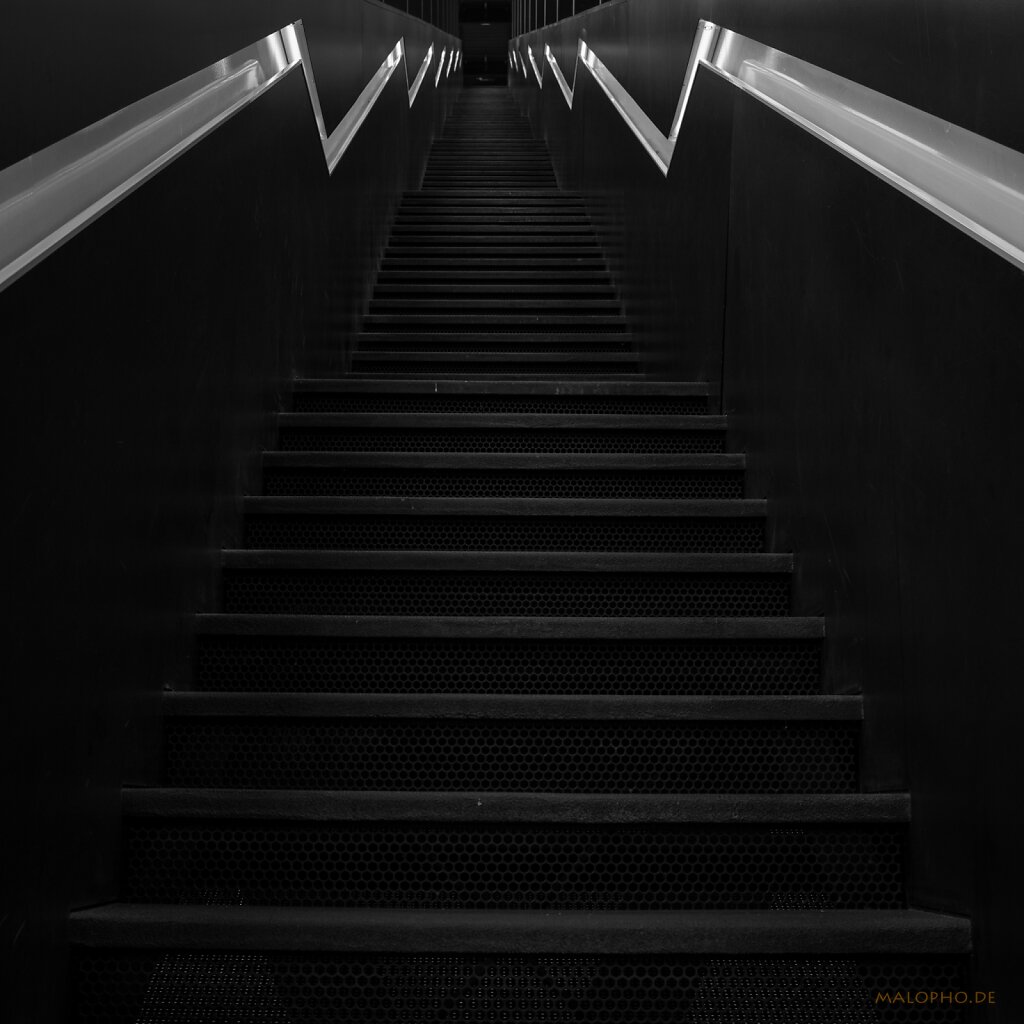 08 | 20 - DIE Treppe